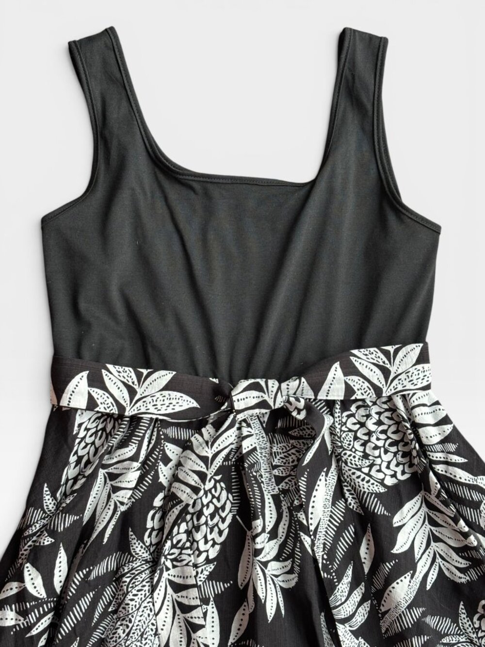 NWT Cupshe Black & White Tropical Fit & Flare Dress Size XL - Picture 5 of 9